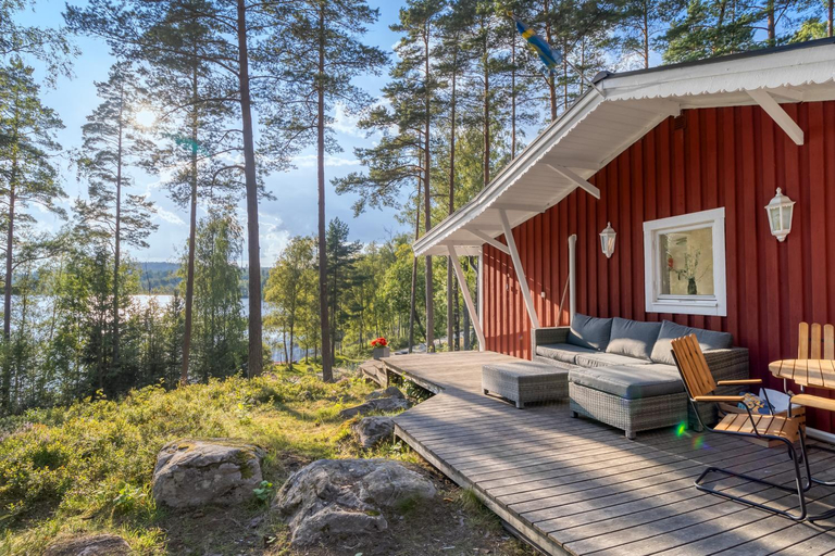 Others 3, Lake cottage near Isaberg, Gnosjö