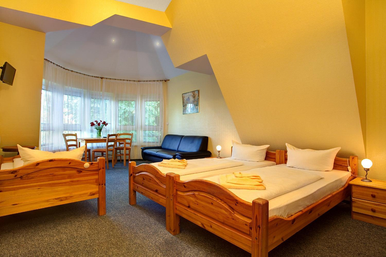 Bedroom 3, Hotel Atlantic, Berlin