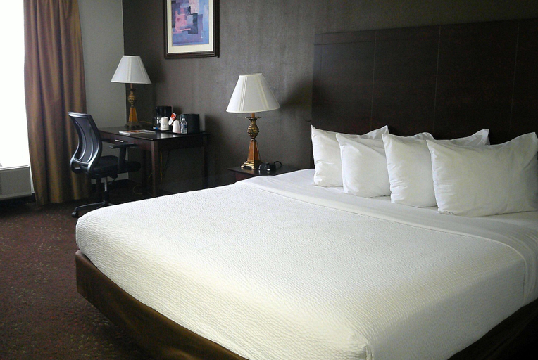 Bedroom 13