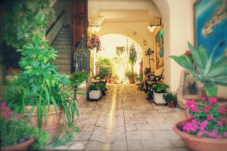 Public Area 2, Locanda Scirocco, Trapani
