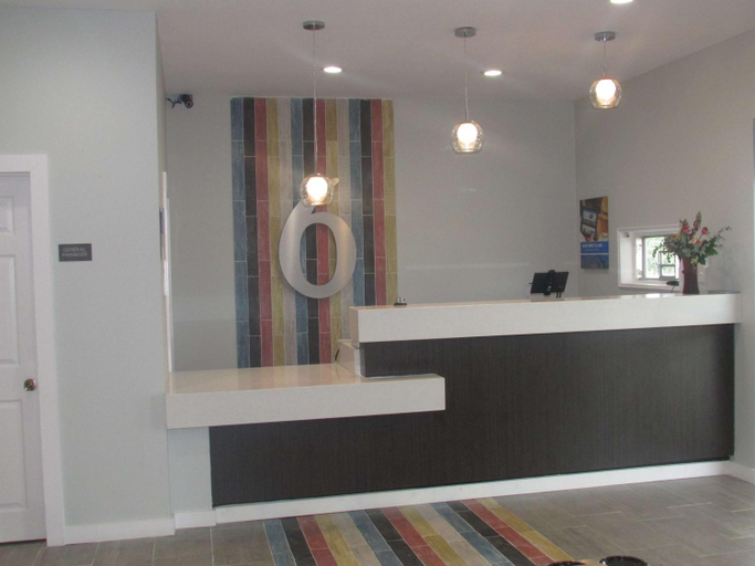 Public Area 2, Motel 6 Brookhaven, MS, Lincoln
