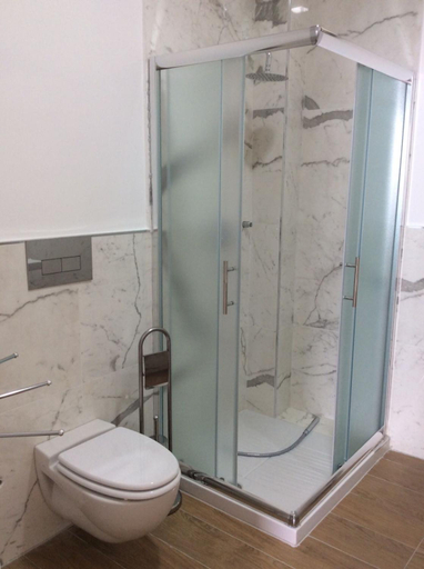 Others 2, Luxury Suite terrazze e vista mare, Messina