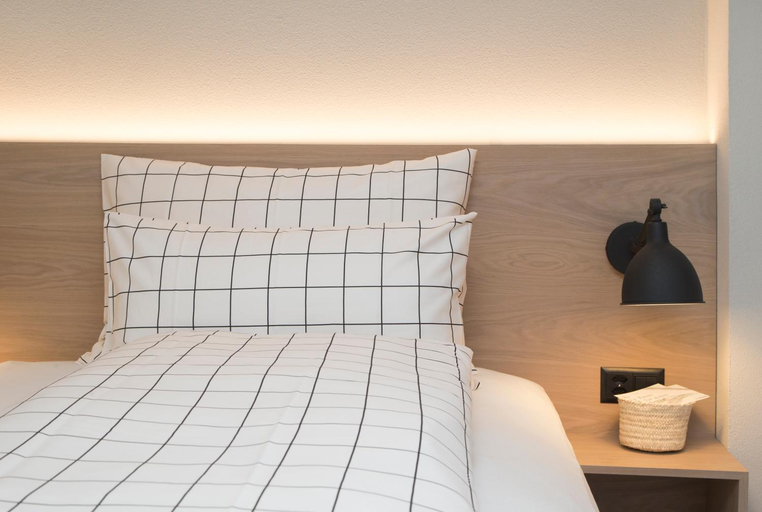 Bedroom 2, Businesshotel Forum, Rheintal
