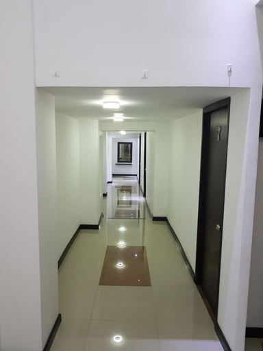 Others 3, Hotel Orion, Manizales