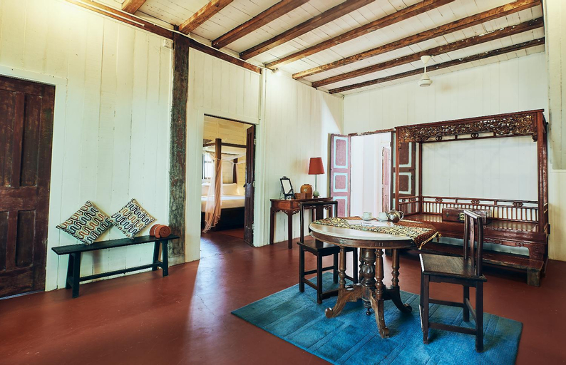Dining Room 21