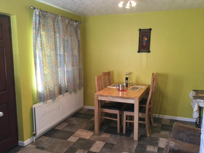 Others 5, Rondo, Ballymena, Nr Ireland, Mid and East Antrim