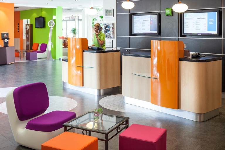 Public Area 2, ibis Styles Besançon, Doubs