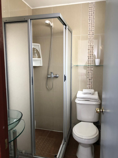 Bathroom 3, Hostal Magnolio, Valparaíso