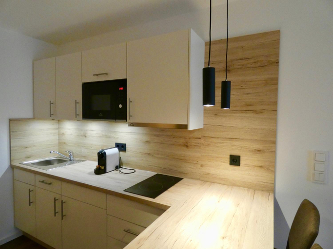 Others 5, Living Hallertau, Freising