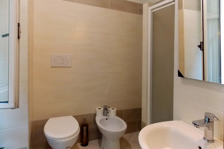 Bathroom 4, Hotel Midtown Milano, Milano