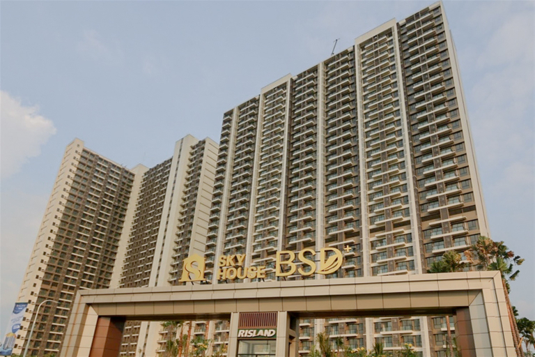 Exterior & Views, Good Choice Studio at Sky House BSD Apartment By Travelio, South Tangerang