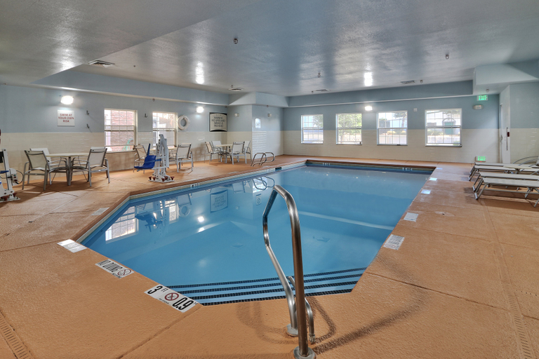 Sport & Beauty 5, Staybridge Suites ALBUQUERQUE NORTH, Bernalillo