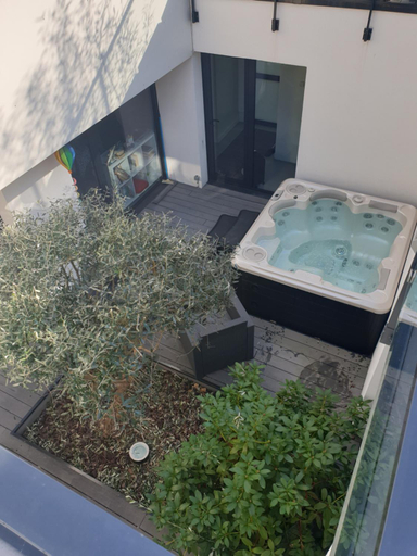 Others 3, Rouen centre avec Sauna - Jacuzzi - Parking - 5 etoiles, Seine-Maritime