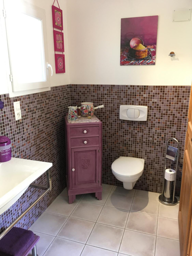 Bathroom 3, La Chambre Haute, spa et jardin exterieur a Nimes, Gard