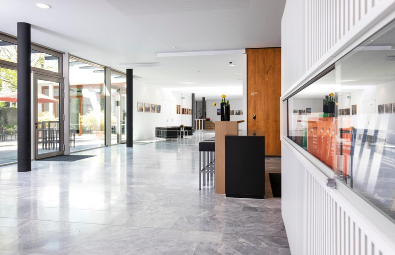 Public Area, Tagungszentrum Hohenheim, Akademie der Dioezese R-S, Stuttgart