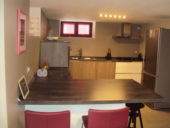 Others 4, Springs Loft, Biella