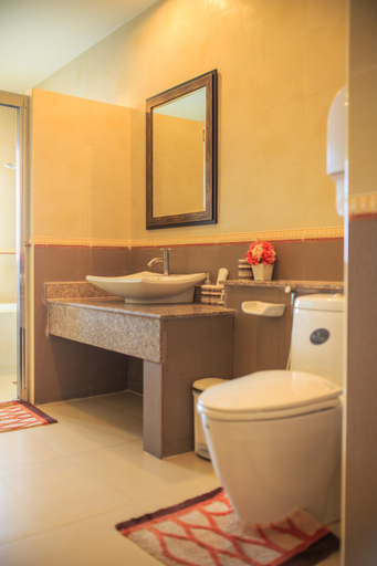 Bathroom 3, Kwan Ruen Park, Muang Nakhon Ratchasima