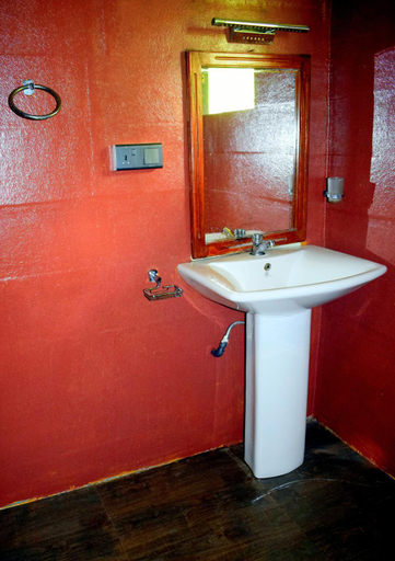Bathroom 4, LakeSide Cabana Tissamaharama, Thissamaharama