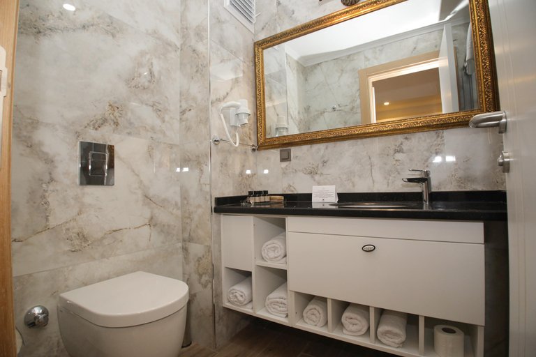 Bathroom 4, Raymar Hotels Mugla, Merkez