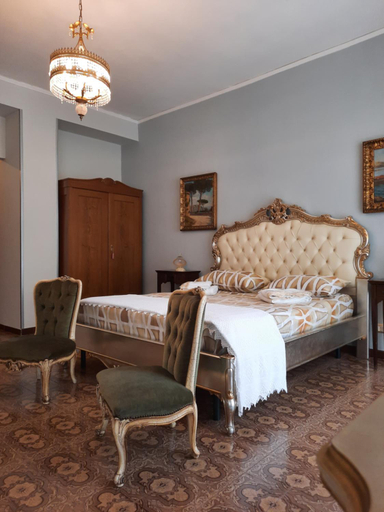 Others 3, Villa Ada B&B, Salerno