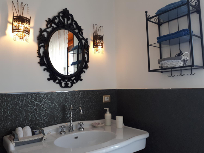 Bathroom 4, Villa Ada B&B, Salerno