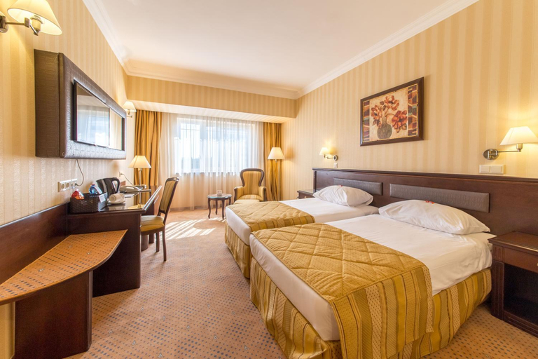 Bedroom 3, Ramada Hotel & Suites by Wyndham Bucharest North, Municipiul Bucuresti