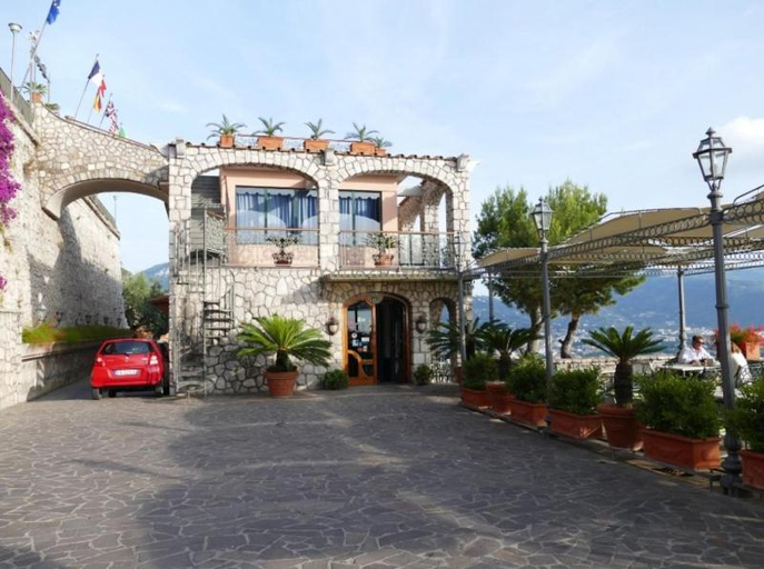 Exterior & Views, Hotel Mega Mare, Napoli
