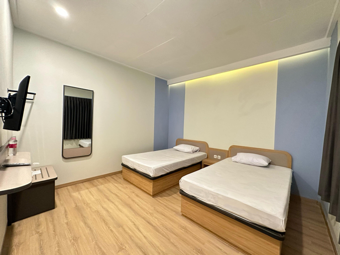 Bedroom 14
