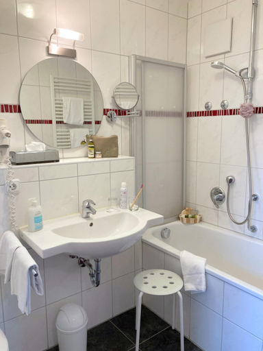 Bathroom 5, Hotel Rappen Rothenburg ob der Tauber, Ansbach