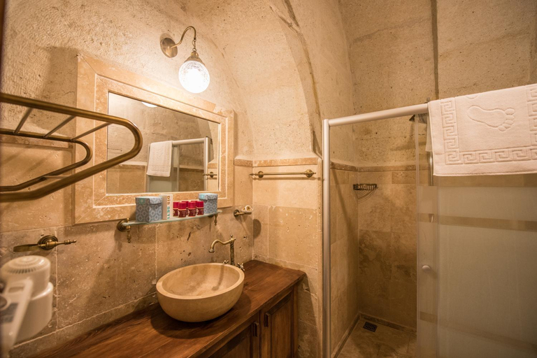 Bathroom 4, Charming Cave Hotel, Nevşehir