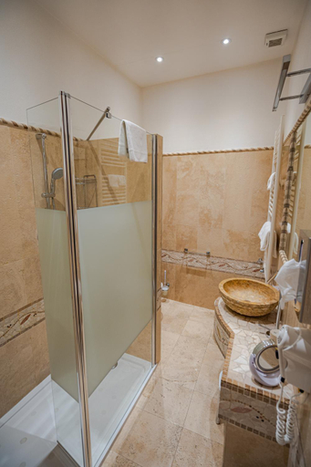 Bathroom 4, Hotel Al Piave, Venezia
