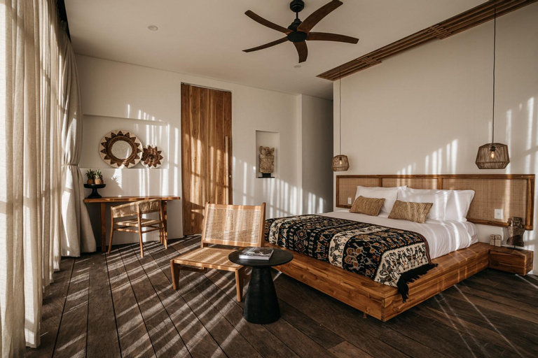 Bedroom 12
