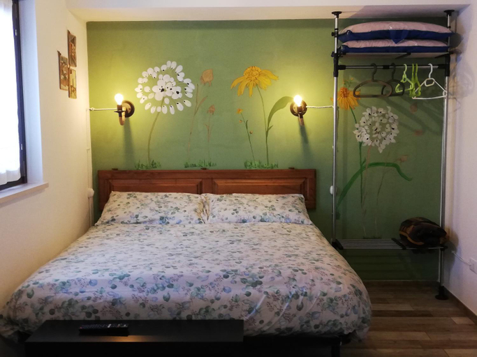 Others 2, B&B Interno SG - Monolocale, L'Aquila