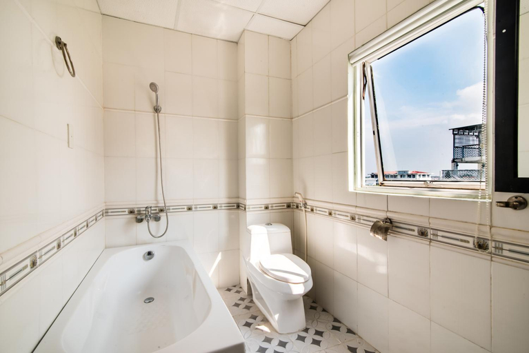 Bathroom 4, The Sunriver Boutique Hotel Hue, Huế