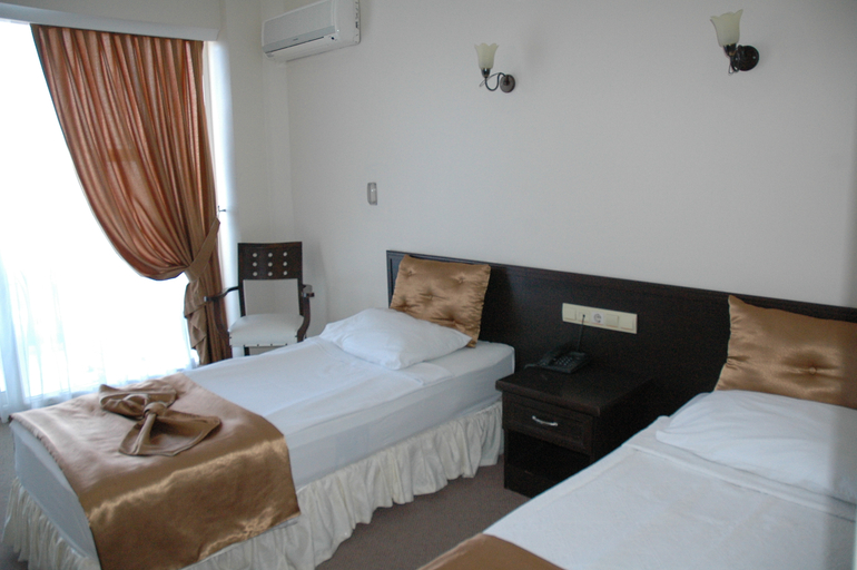 Bedroom 3, Arora Hotel, Kuşadası