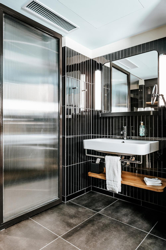 Bathroom 6