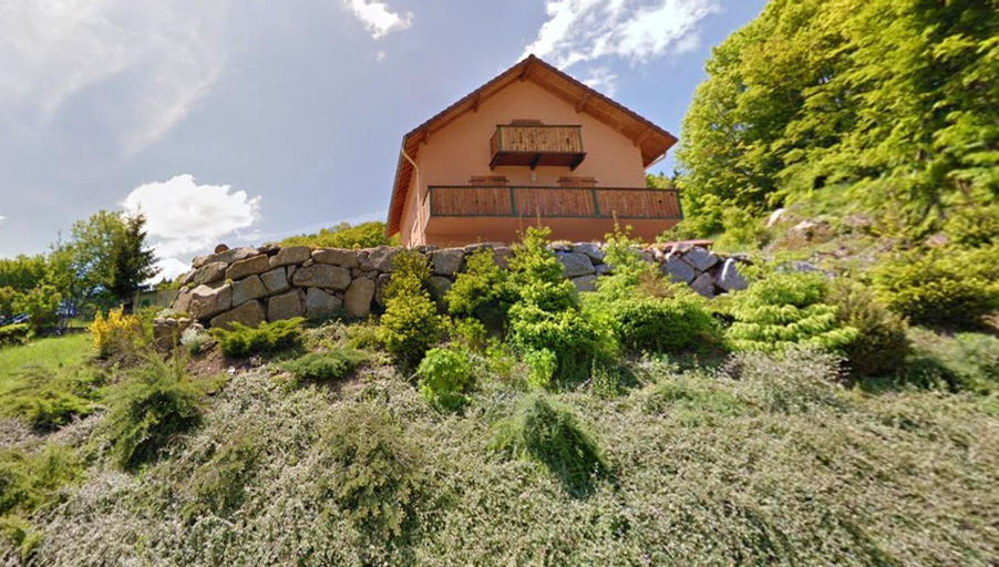 Others 3, Appartement confortable a Cornimont 30 m² vue montagne, Vosges