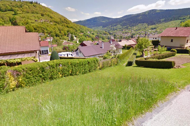 Others 4, Appartement confortable a Cornimont 30 m² vue montagne, Vosges