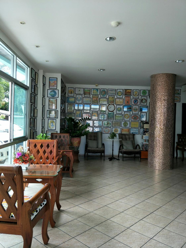 Public Area, Lomsabai Apartments, Muang Chon Buri