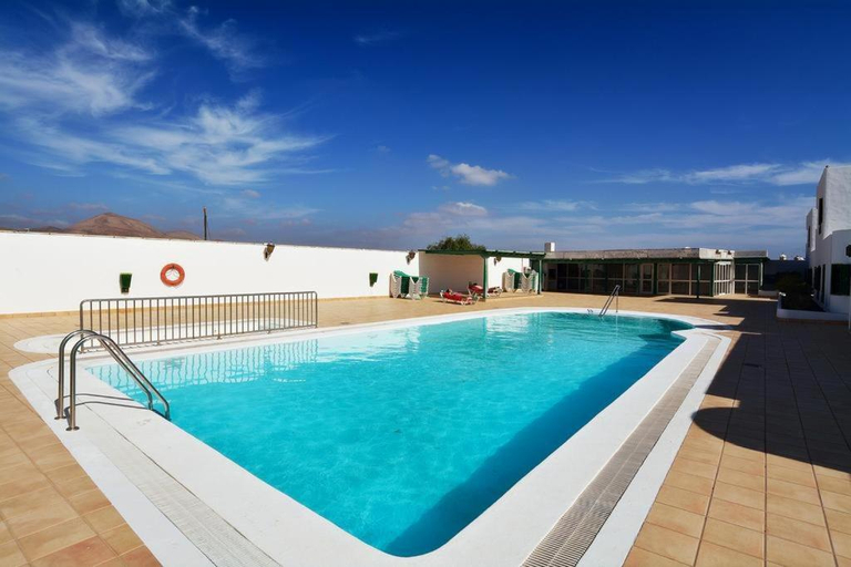 Swimming pool 2, Relax Tinosa Apartment, Las Palmas