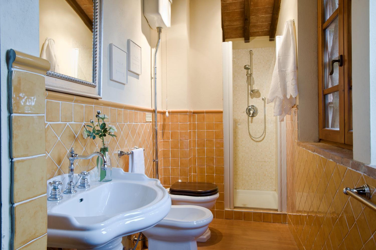 Bathroom 4, Tenuta Sant'Ilario, Florence