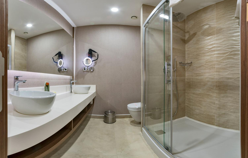 Bathroom 3, eLotte Palace Hotel, Avcılar