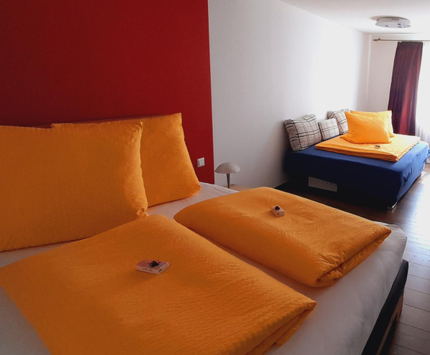 Bedroom 3, Moselblick Hotel Aroma Bikershouse, Mayen-Koblenz