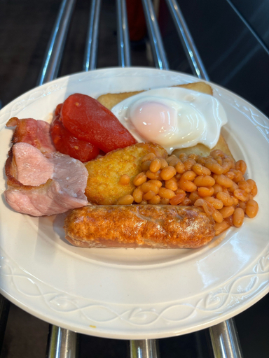 Food & Drinks 5, The Beechfield Hotel, Blackpool
