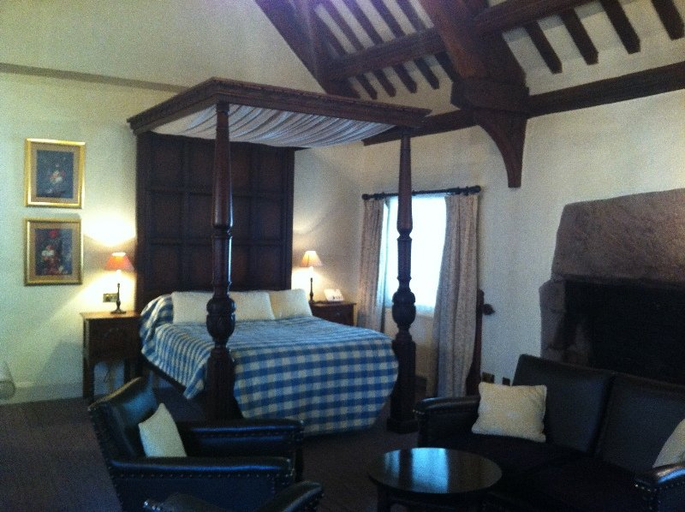 Bedroom 3, The Luttrell Arms Hotel, Somerset