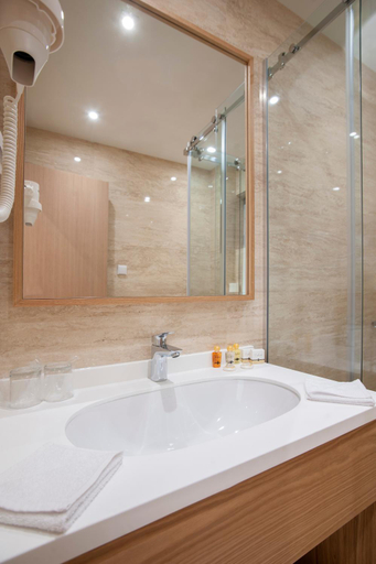 Bathroom 4, Hotel Vela