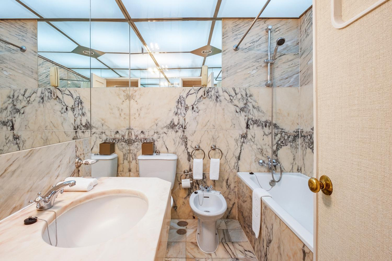 Bathroom 4, Hotel Lisboa Plaza - Lisbon Heritage Collection, Lisbon