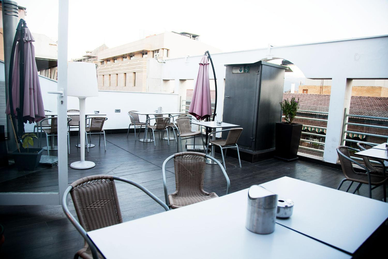 Food & Drinks 5, Hotel Universal, Granada