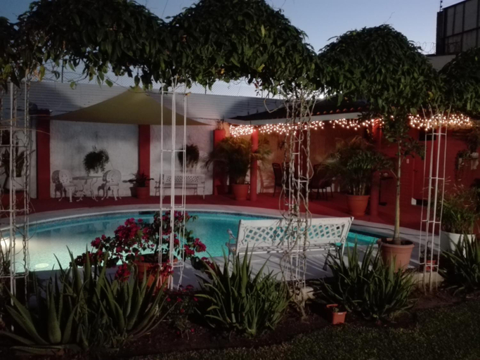 Sport & Beauty 2, Casa San Benito, San Salvador