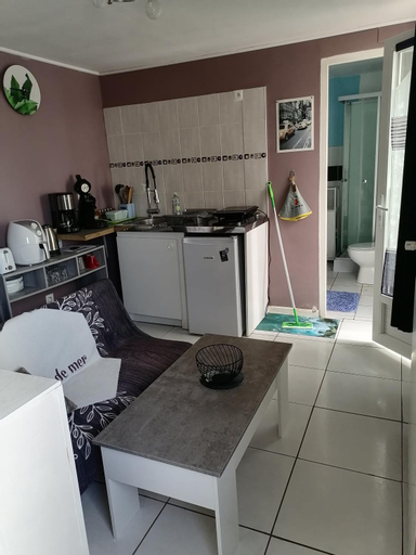 Dining Room 12